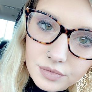 Meet your Posher, Catlin